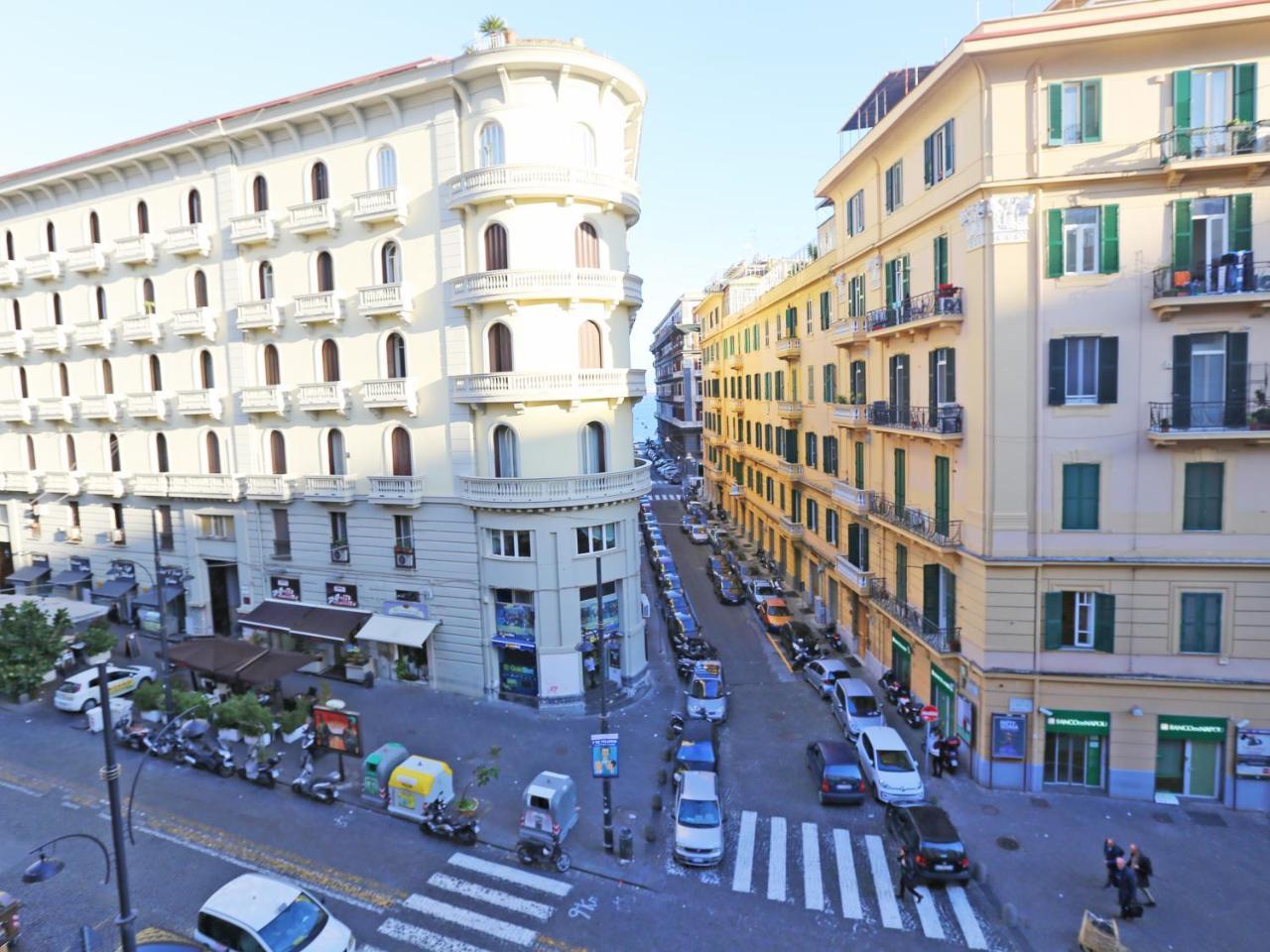 Santa Lucia 50 Naples